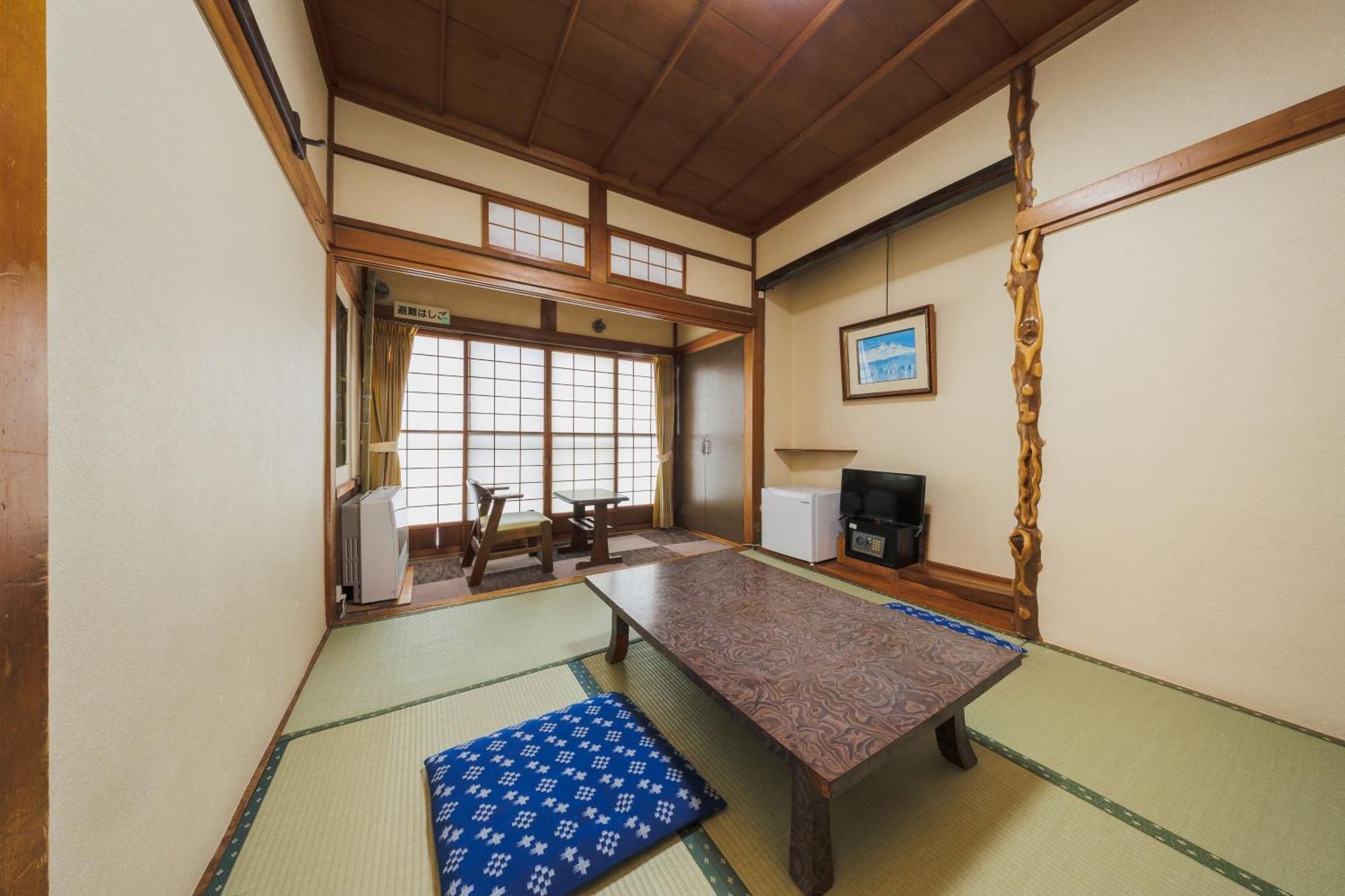 Yoshidaya Hotel Yamagata  Bagian luar foto
