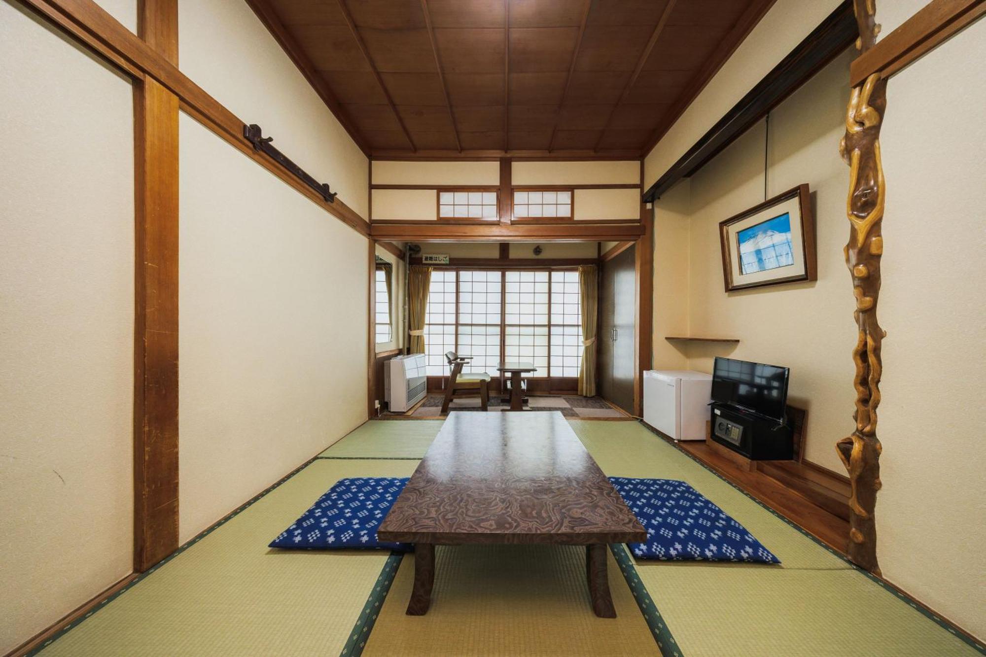 Yoshidaya Hotel Yamagata  Bagian luar foto